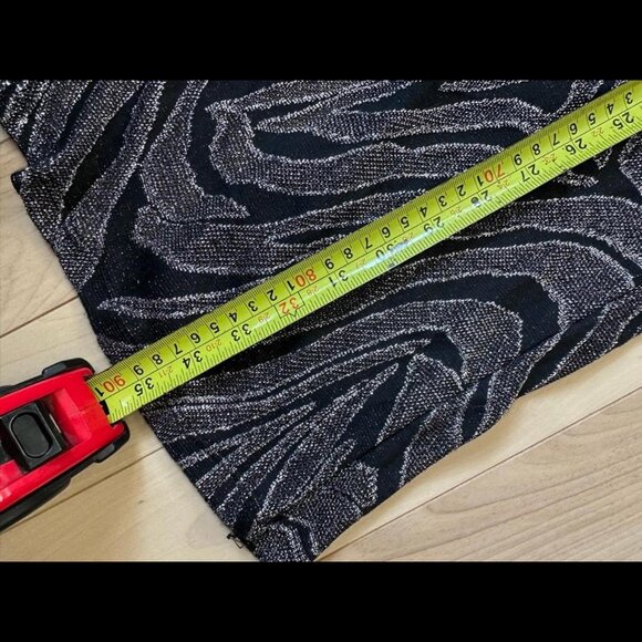 Statement maxi skirt from Urban Renewal, crafted in the USA - Picture 7 of 8